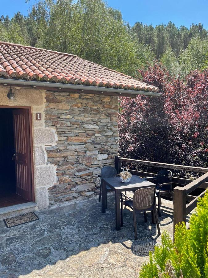 Aldea Couso Rural 호텔 Sarreaus 외부 사진
