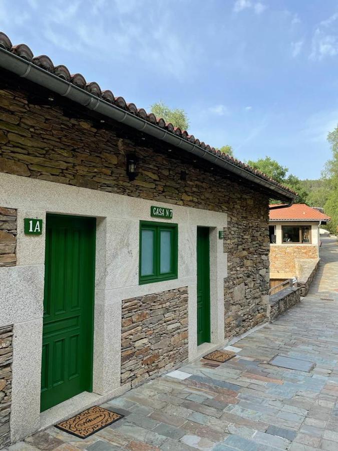 Aldea Couso Rural 호텔 Sarreaus 외부 사진