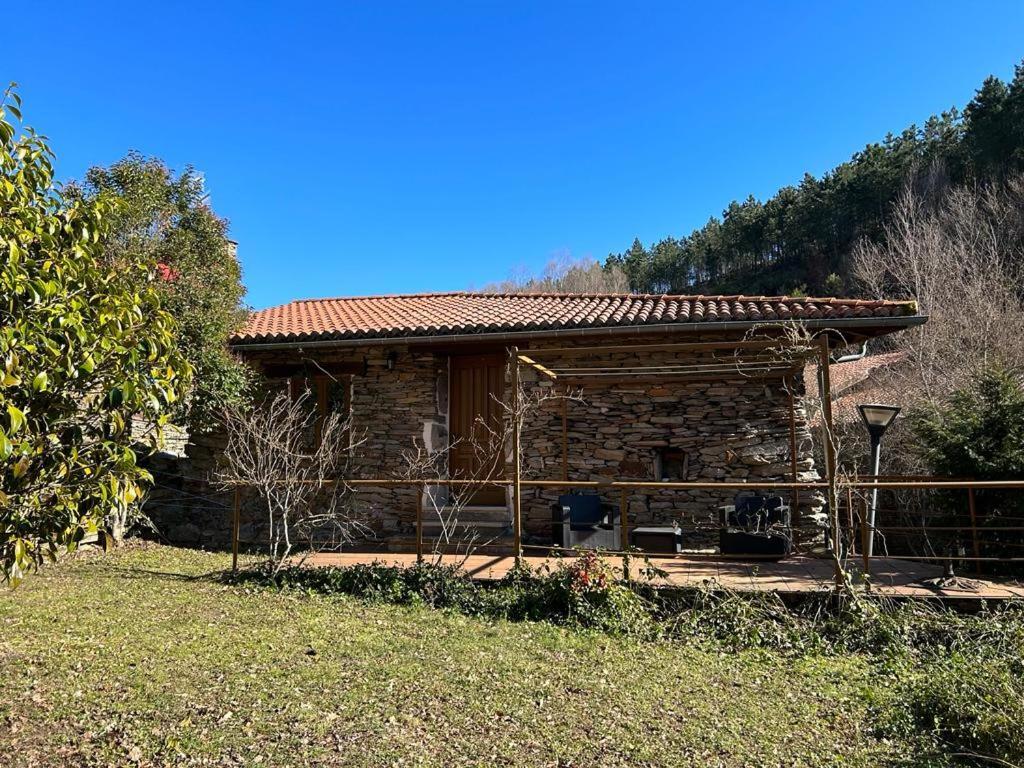 Aldea Couso Rural 호텔 Sarreaus 외부 사진
